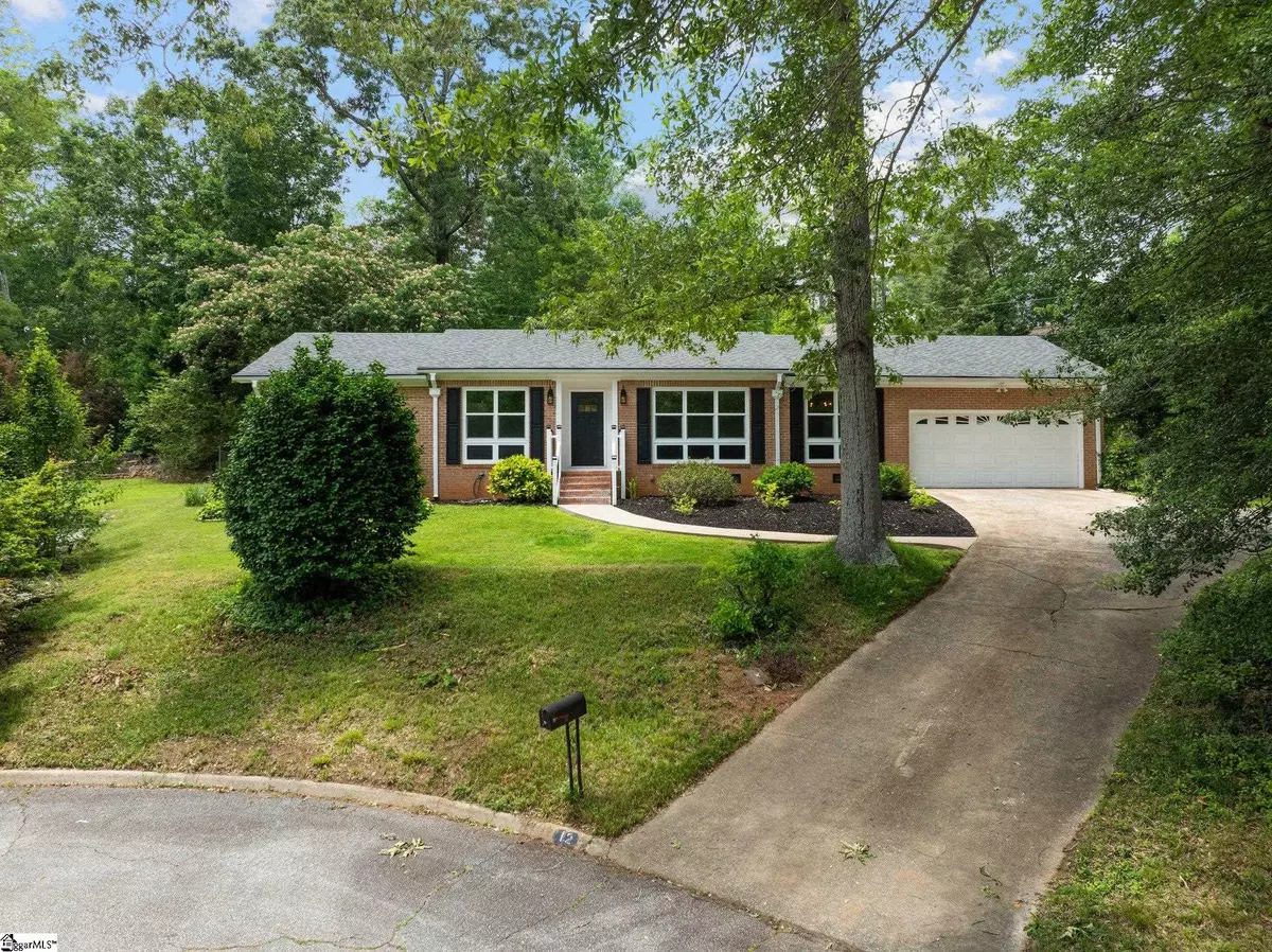 Taylors, SC 29687,12 Burlwood Court