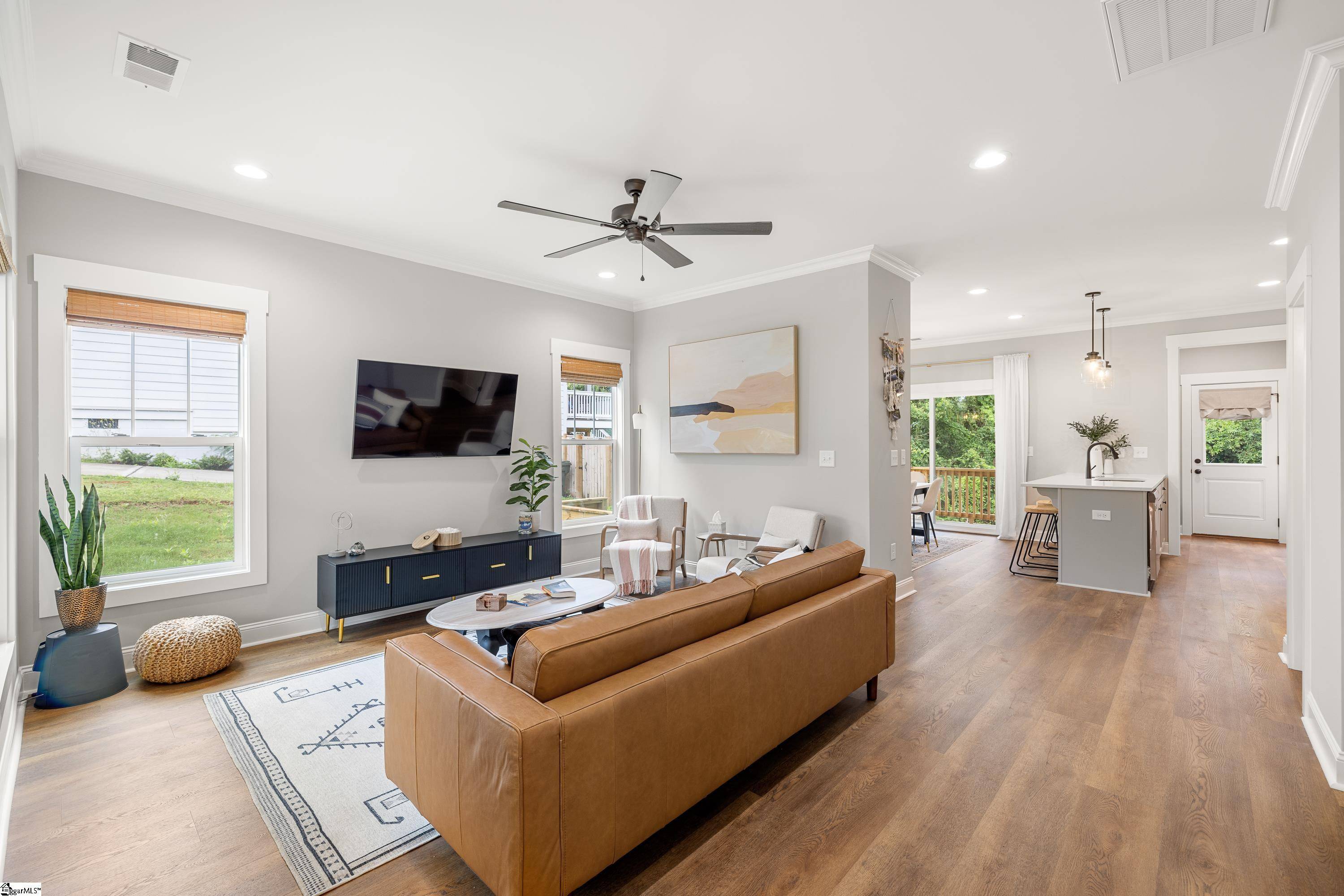 Greenville, SC 29607,570 Lowndes Hill Road