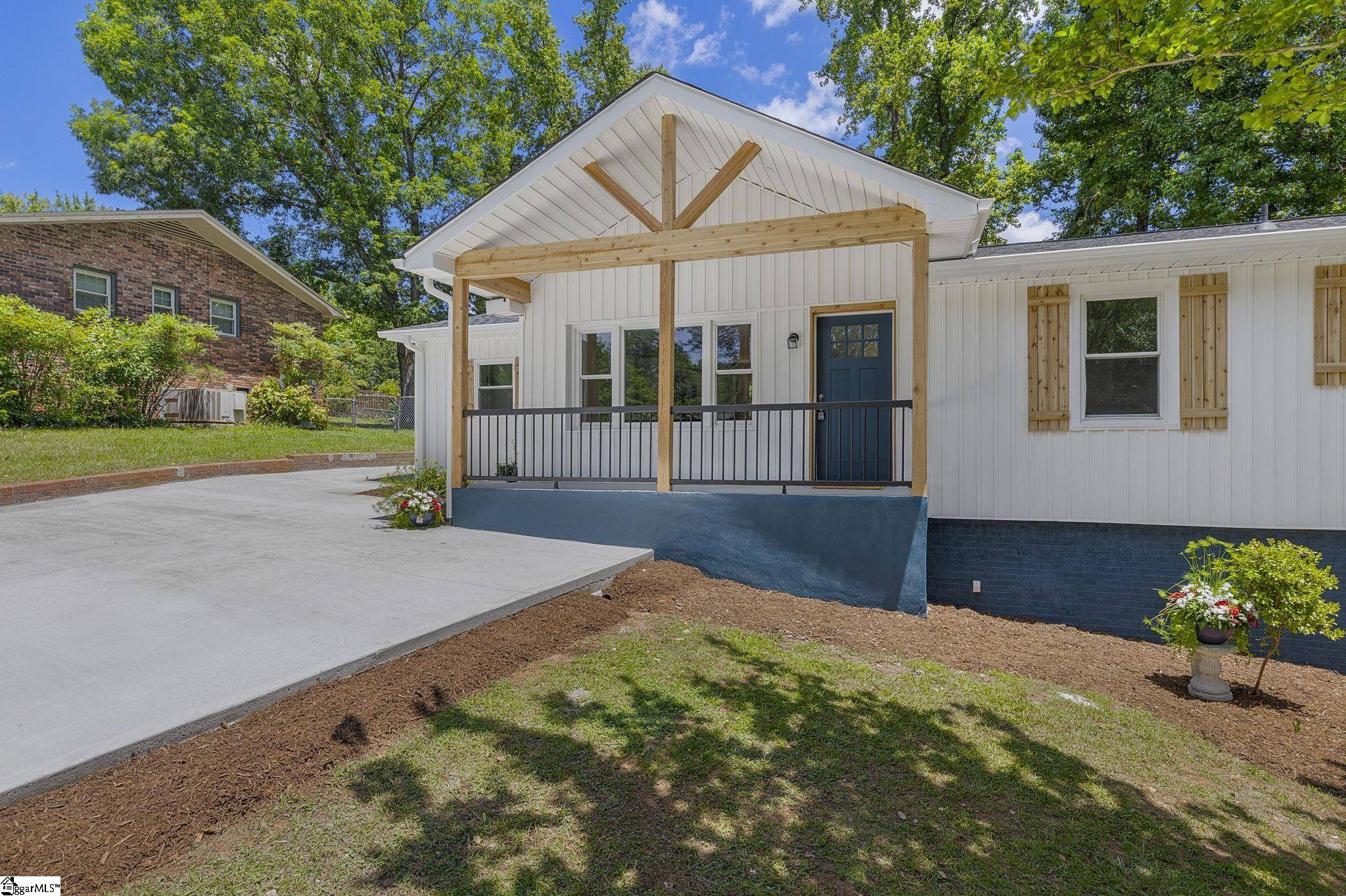 Greenville, SC 29609,112 Pennwood Lane