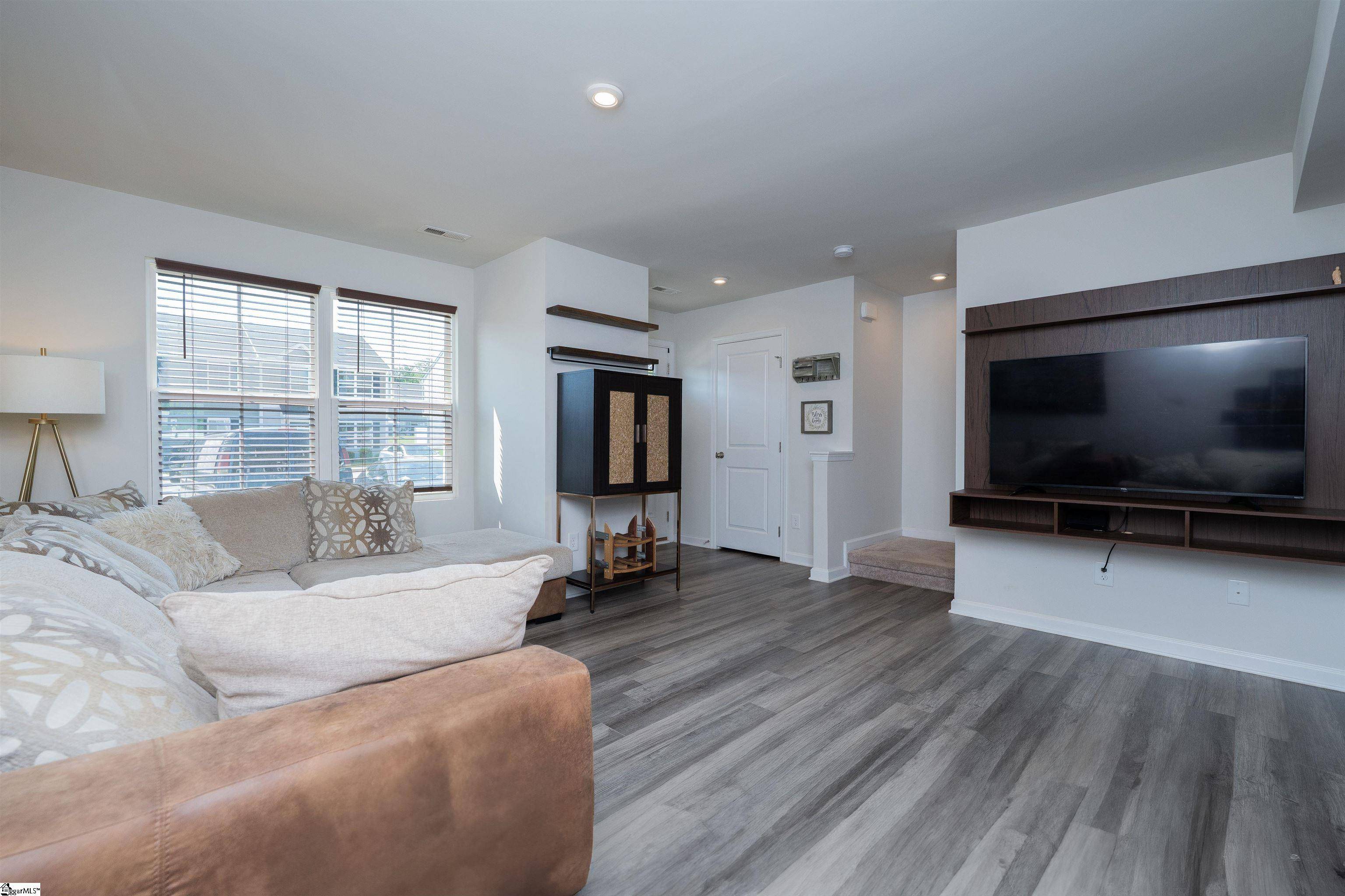 Greenville, SC 29617,527 Hampton Townes Drive