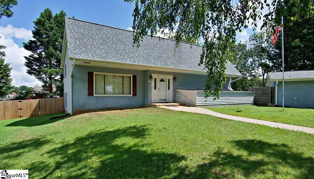 Easley, SC 29642,102 Julian Court