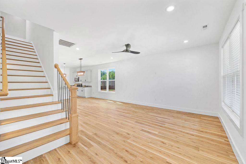 Greenville, SC 29605,202 Apple Orchard Drive