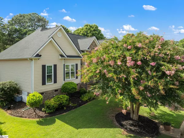 Simpsonville, SC 29681,211 Northfield Lane