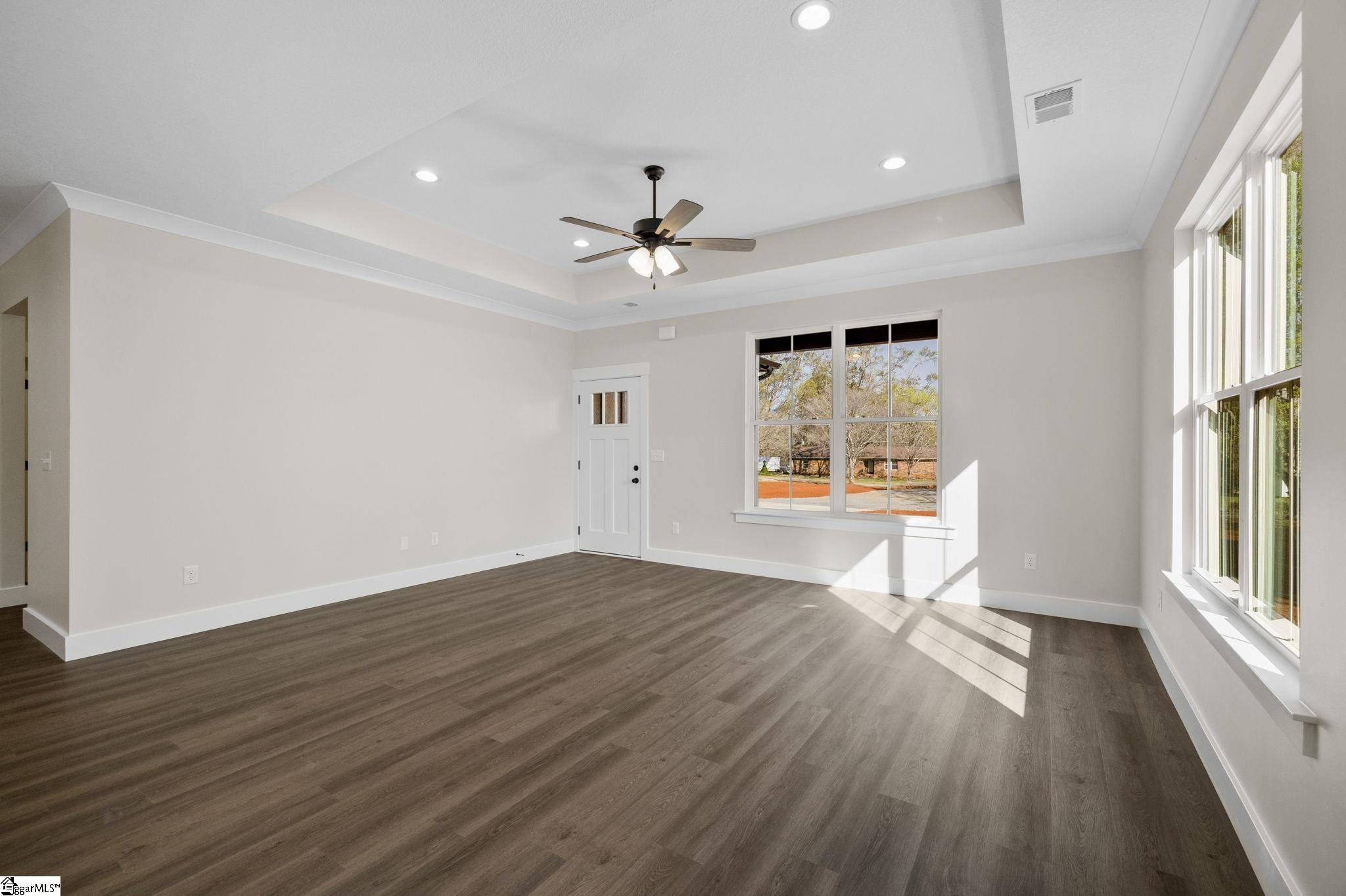 Campobello, SC 29322,351 Scenic Avenue