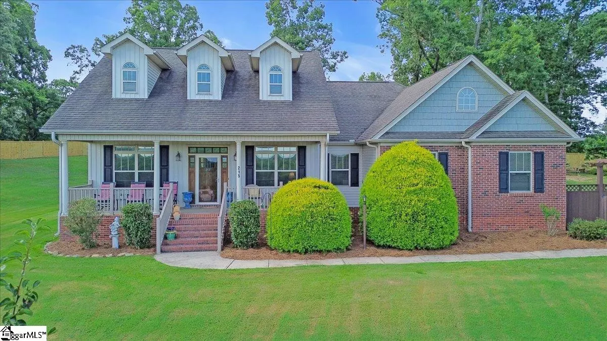Travelers Rest, SC 29690,215 JEWEL Court