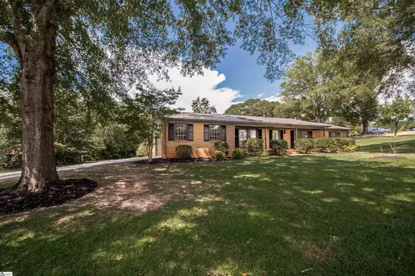 Easley, SC 29642,303 Robinall Drive