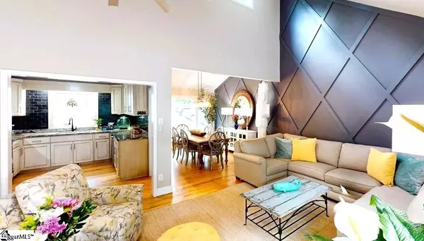 Inman, SC 29349,152 Lake Bowen Drive