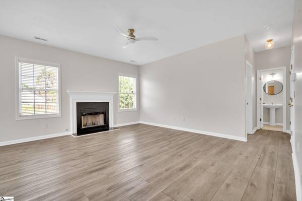 Greenville, SC 29605,11 Comesee Court
