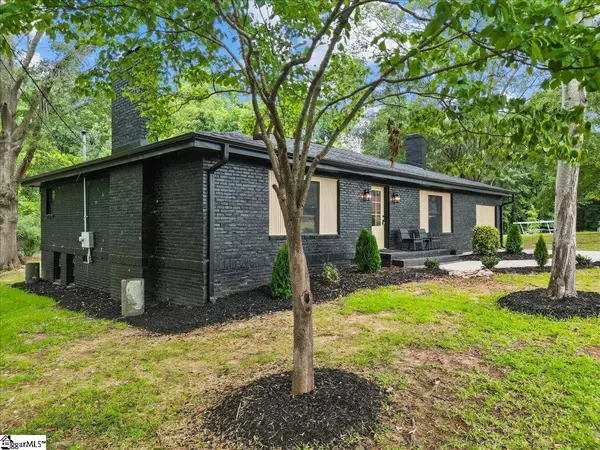 Pickens, SC 29671,528 Garvin Street