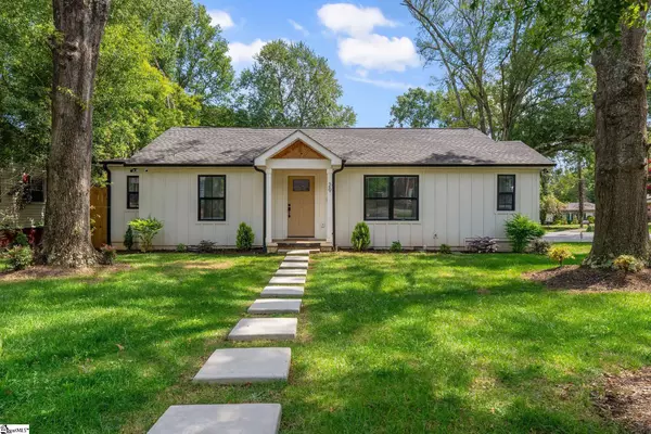 29 Collinson Road, Greenville, SC 29605