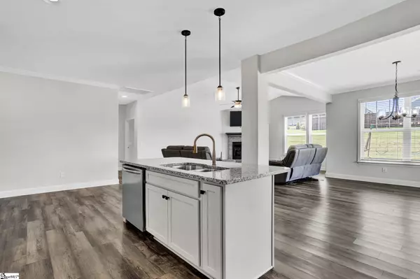 Greer, SC 29651,204 Claridge Way