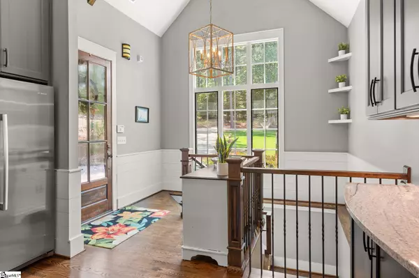 Seneca, SC 29672,382 Hideaway Cove Drive
