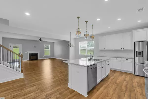Duncan, SC 29334,238 Braselton Street