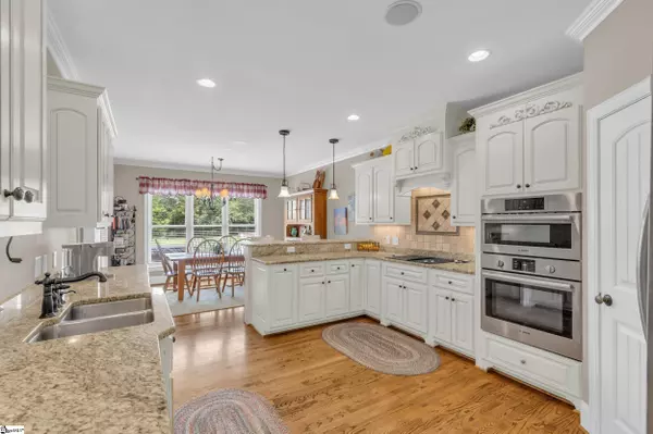 Powdersville, SC 29642-8291,104 Ivy Woods Drive