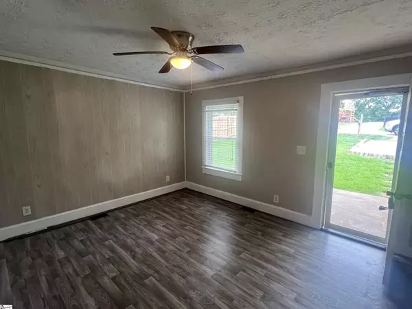 Piedmont, SC 29673,14 Bennett Street