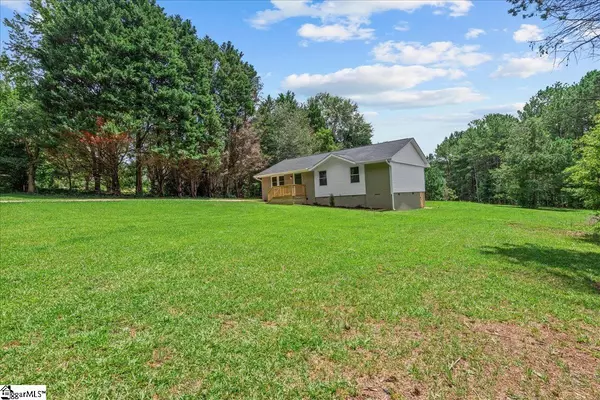 Six Mile, SC 29682,219 Holliday Road