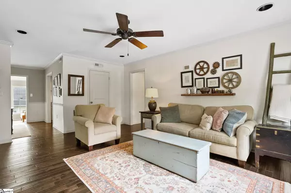 Greenville, SC 29601,925 Cleveland Street