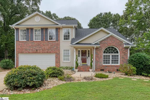 4 Charlestown Court, Mauldin, SC 29662