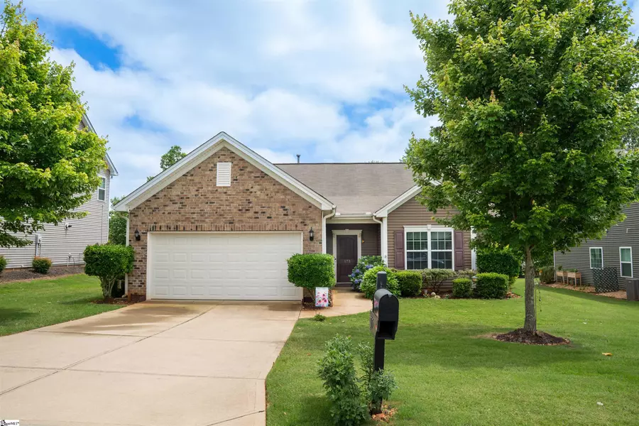 175 Castleton Circle, Boiling Springs, SC 29316