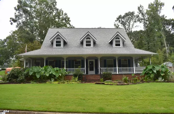 404 Hillpine Drive, Simpsonville, SC 29681