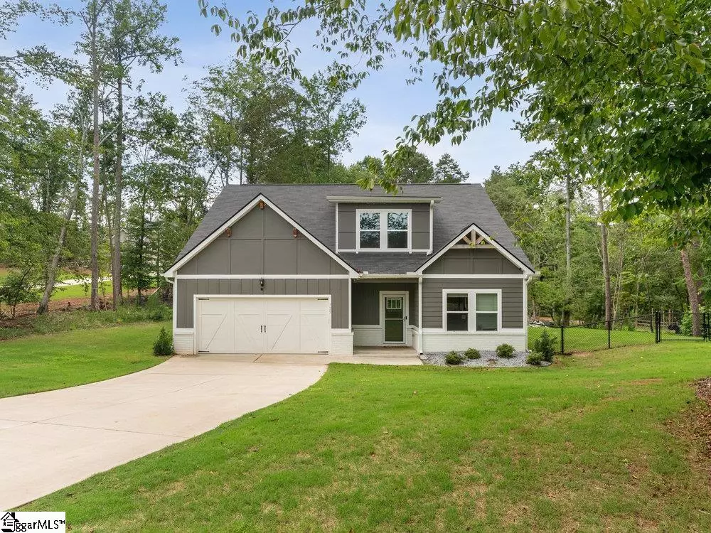 Roebuck, SC 29376,725 W River Grove Circle