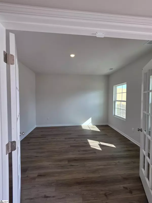 Chesnee, SC 29323,402 Dodger Avenue