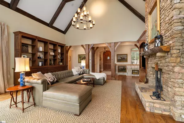 Marietta, SC 29661,101 Duck Hawk Way