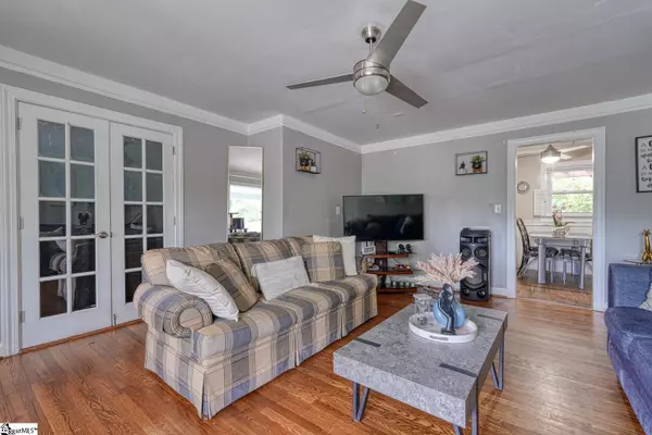 Greenville, SC 29605,18 Maudie Street