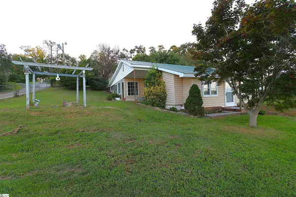 Waterloo, SC 29384,1010 Flymm Smith Road