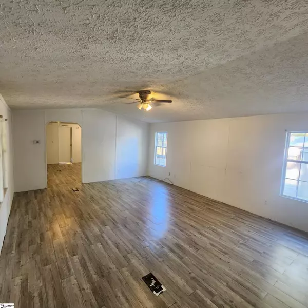 Simpsonville, SC 29681,358 Goldsmith Road