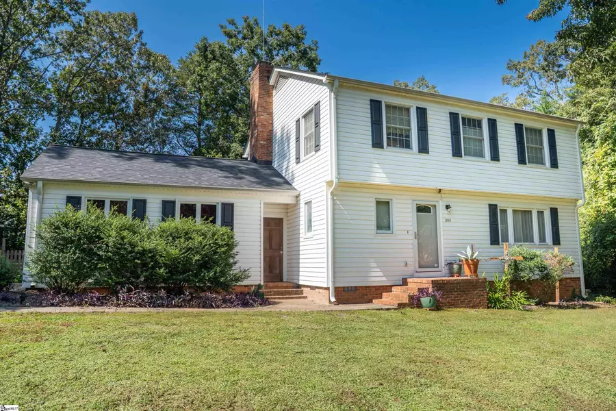 304 Hampshire Court, Spartanburg, SC 29301
