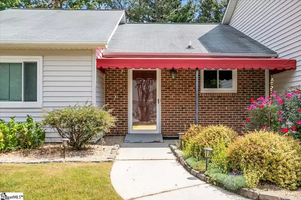 Greenville, SC 29615,220 Creek Forest Drive