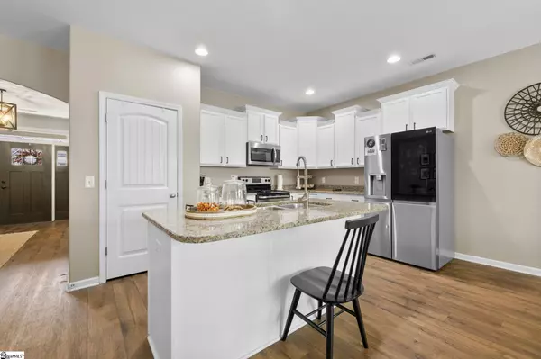 Easley, SC 29642,25 Woodhaven Way