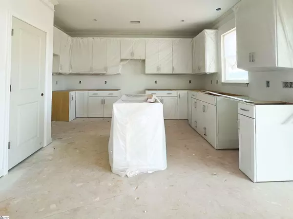 Greenville, SC 29605,215 Pendergast Road