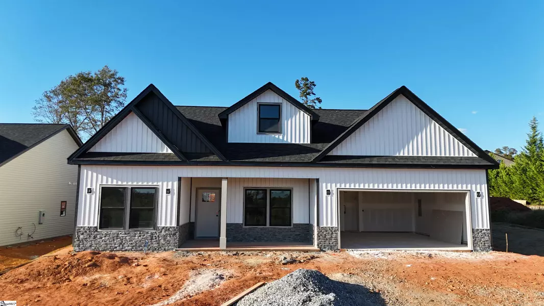 273 Ridge Road, Wellford, SC 29385