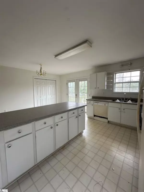 Greenville, SC 29617,114 Berea Forest Circle