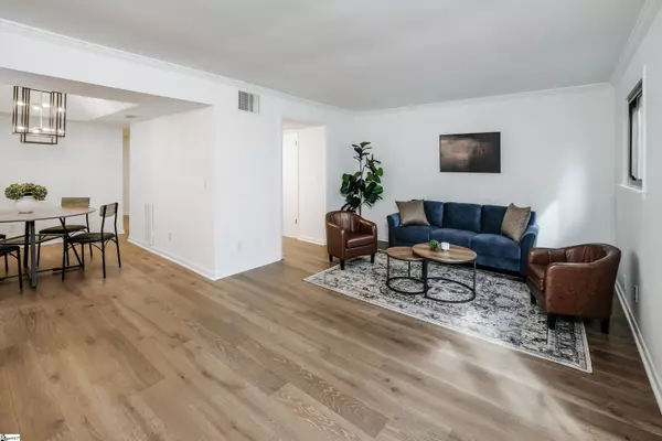 Greenville, SC 29615,14 Briargate Place