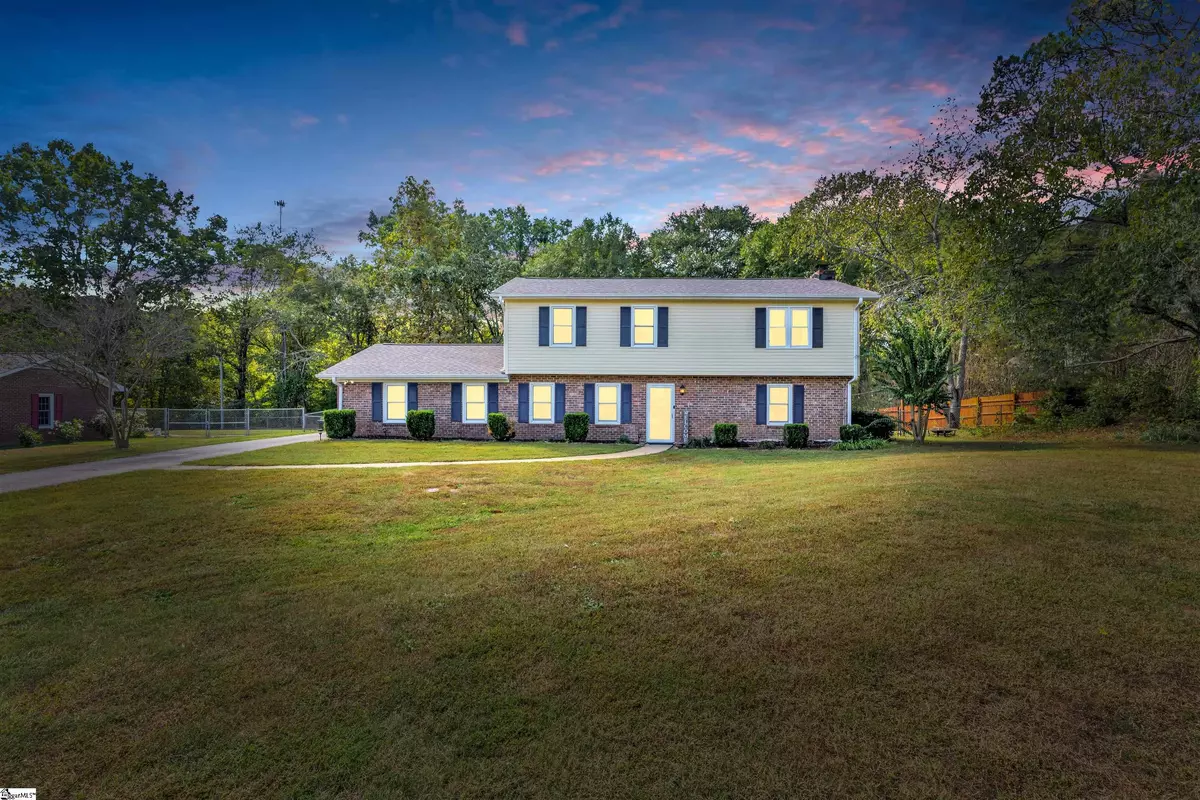 Piedmont, SC 29673,318 Golden Grove Circle
