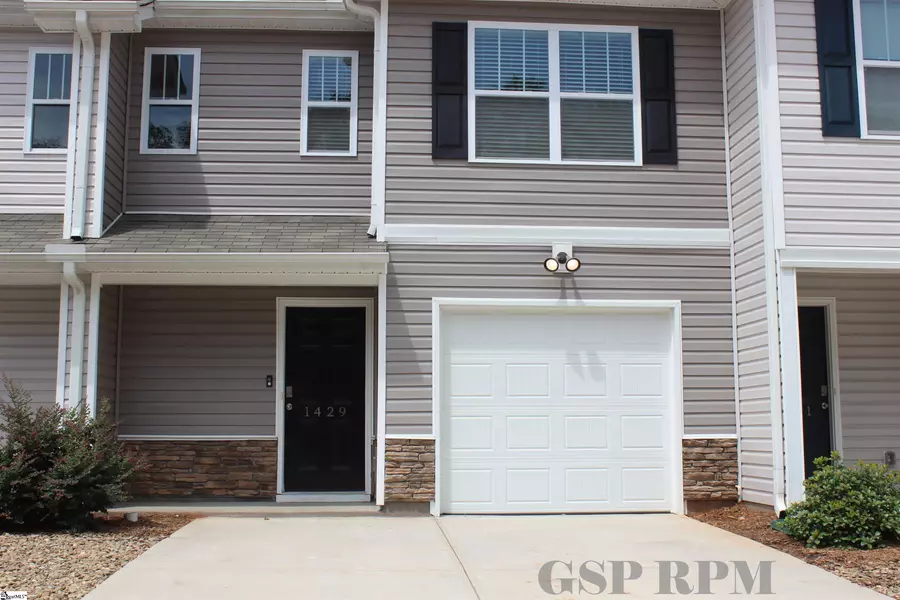 1429 N Cardiff Trail, Spartanburg, SC 29301-6704