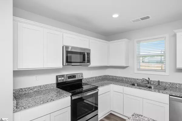 Chesnee, SC 29323-8902,3015 Margaret Court