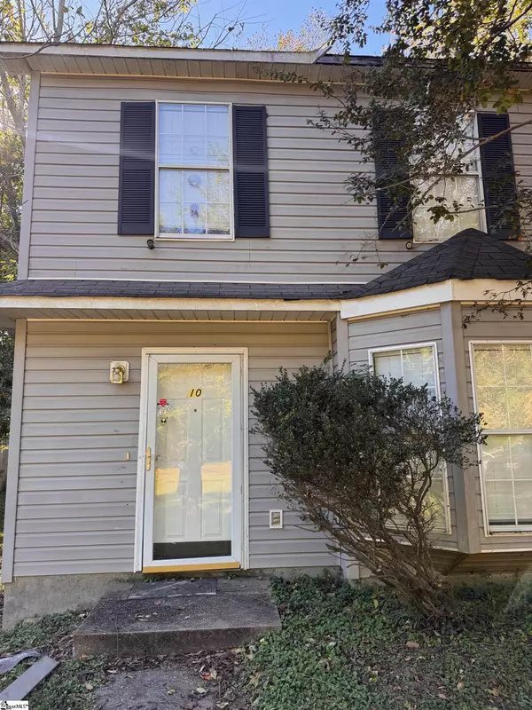 10 Village West Court, Spartanburg, SC 29301