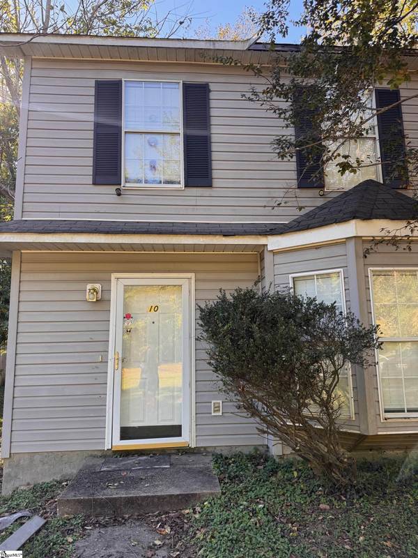 10 Village West Court, Spartanburg, SC 29301