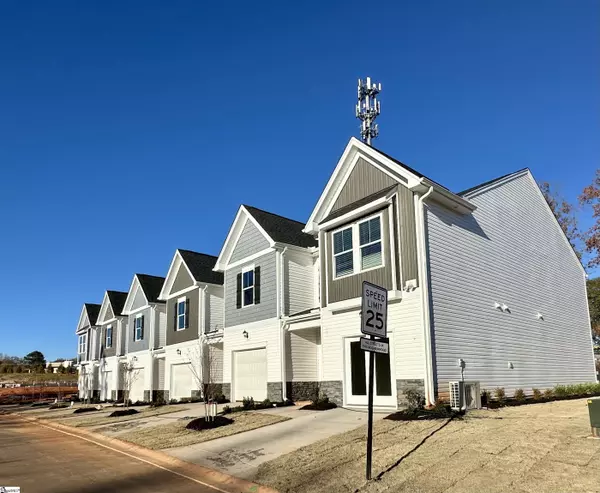 Taylors, SC 29687,10 Stoneview Way