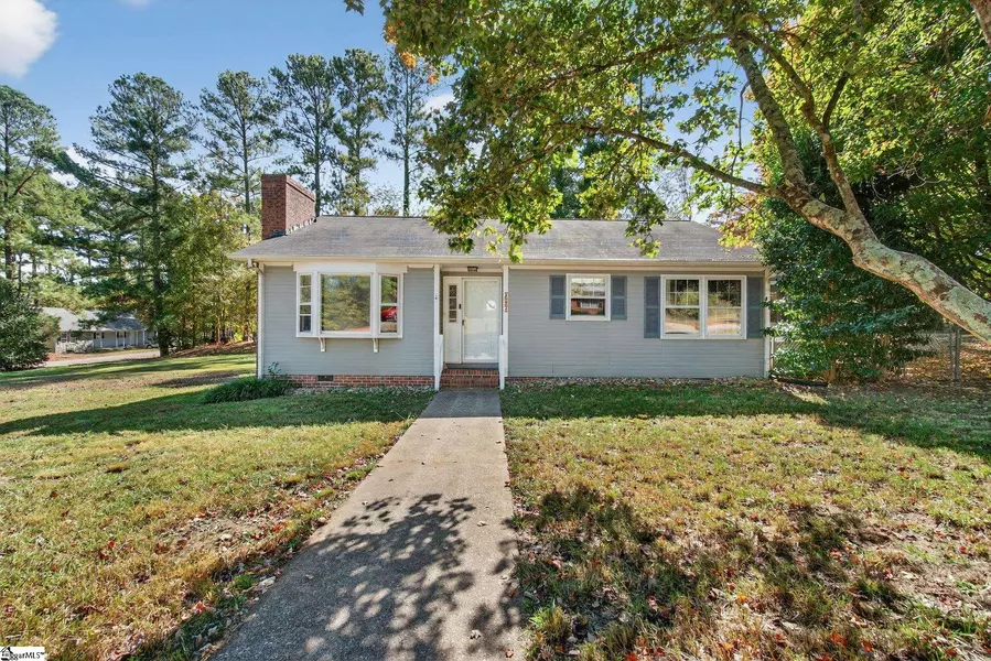 204 Plum Creek Road, Spartanburg, SC 29307