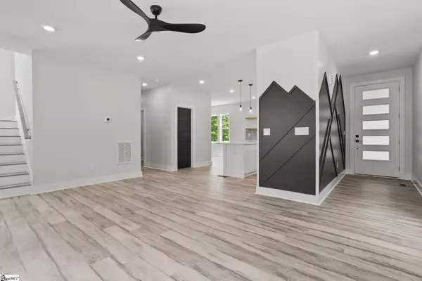 Piedmont, SC 29673,645 Canterbury Road