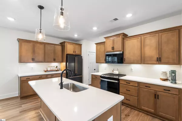 Moore, SC 29369,952 Diane Lane