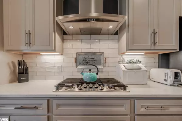 Simpsonville, SC 29681,609 Crossmont Way