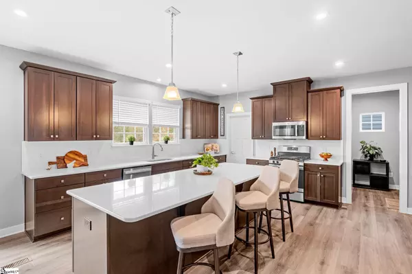 Simpsonville, SC 29607,228 Chinook Drive