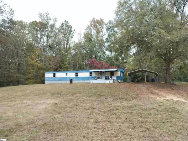 108 Snows Drive, Laurens, SC 29360