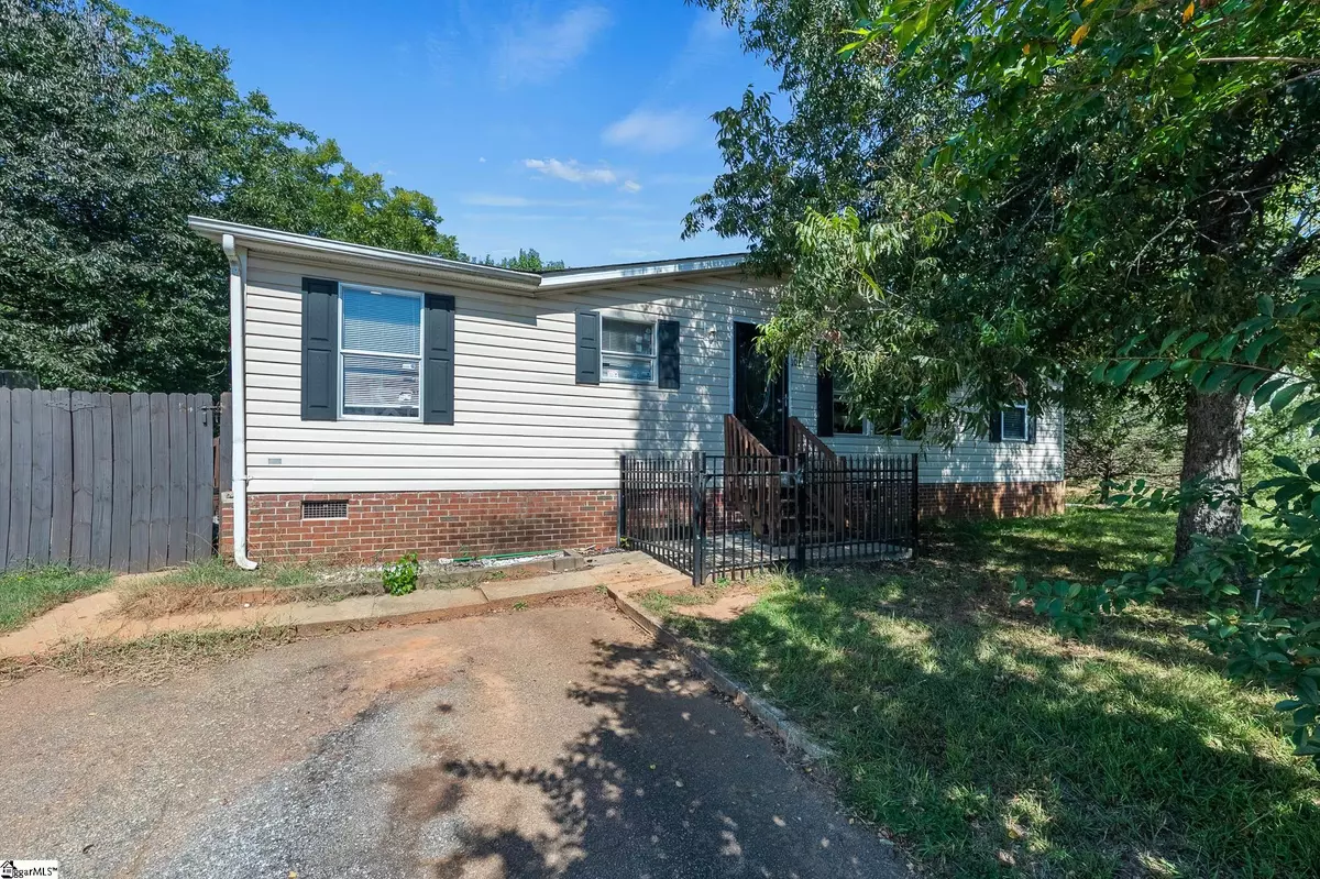 Greenville, SC 29611,102 Riverbreeze Road
